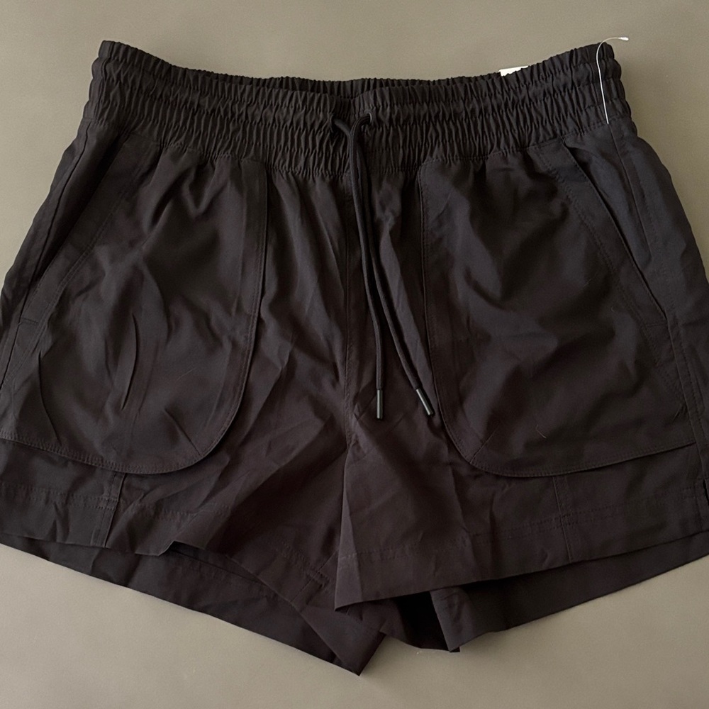 Old Navy Black Athletic Shorts